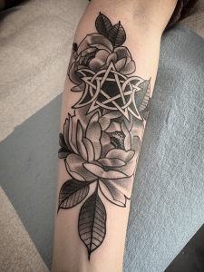 Katina Scheffler Tattoos - floral pentagram